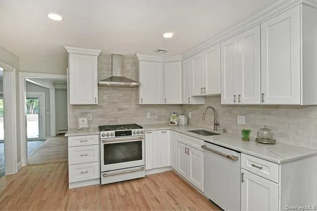 27 Osage Drive Huntington Station, NY 11746
