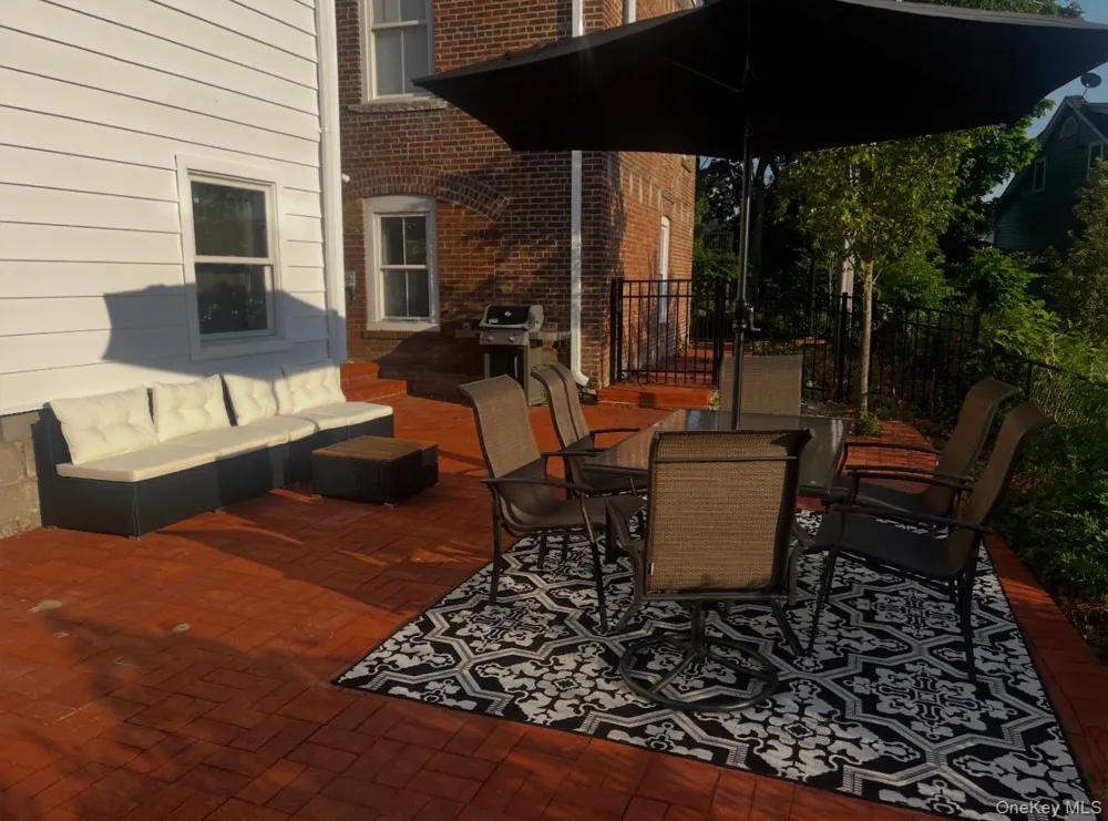 126 E Main Street #B Port Jefferson, NY 11777