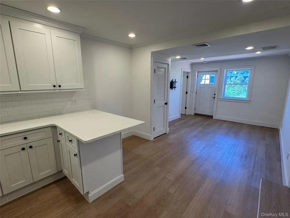 126 E Main Street #B Port Jefferson, NY 11777
