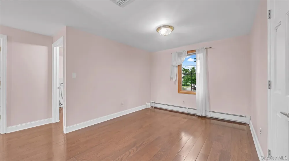 30 Andover Lane Hicksville, NY 11801