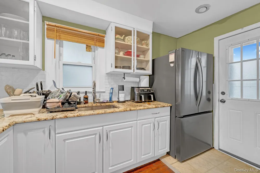 1442 Woolworth Street Elmont, NY 11003