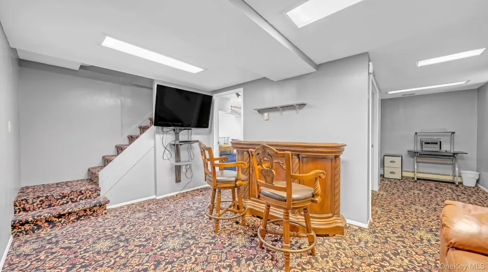 1442 Woolworth Street Elmont, NY 11003