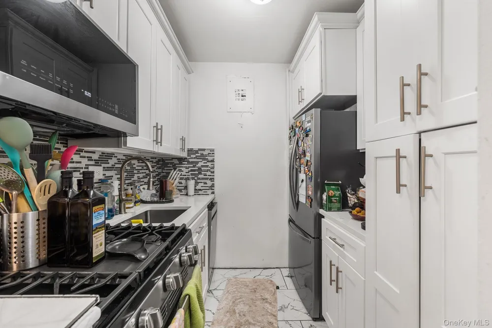 87-15 165th Street #5E Jamaica, NY 11432