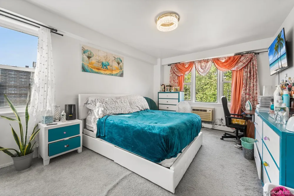 87-15 165th Street #5E Jamaica, NY 11432