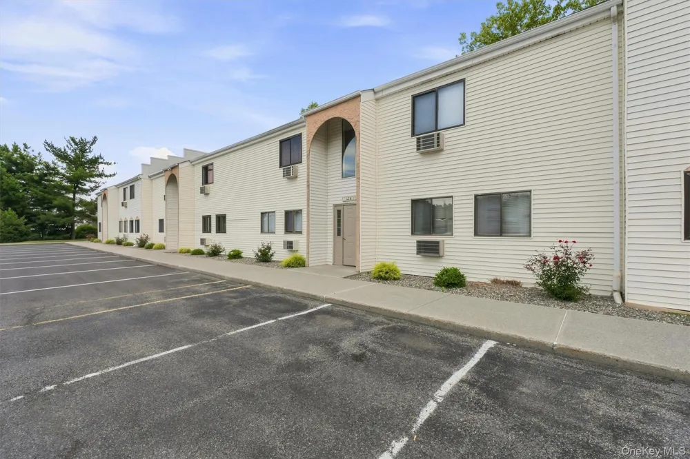 21 Scarborough Lane #B Wappingers Falls, NY 12590