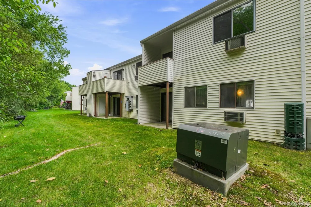 21 Scarborough Lane #B Wappingers Falls, NY 12590