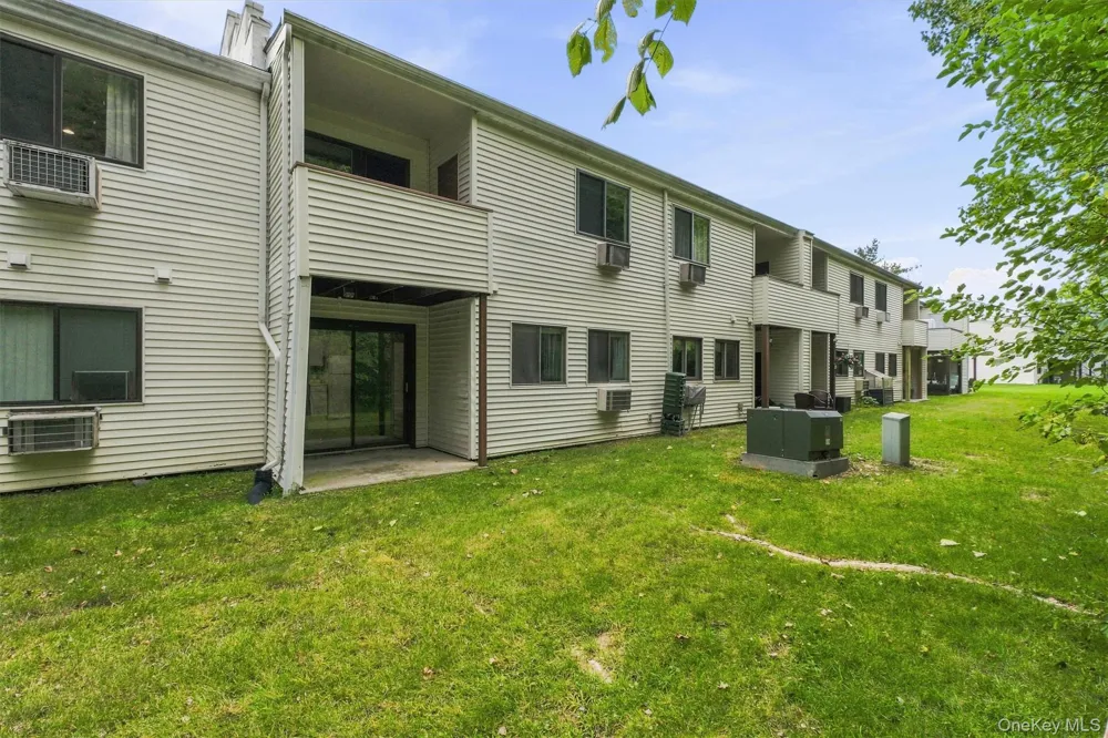 21 Scarborough Lane #B Wappingers Falls, NY 12590