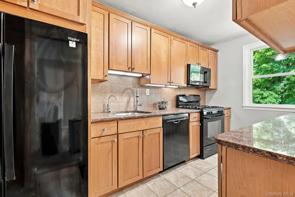 19 Avon Circle #D Rye Brook, NY 10573