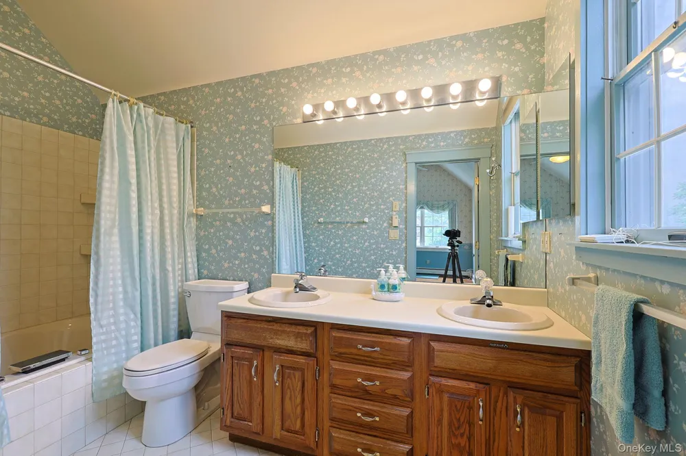 5 Spruce Hill Lane Goshen, NY 10924