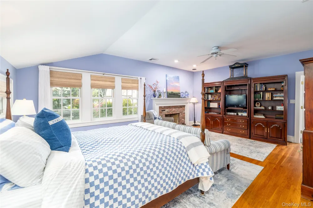 66 S Lewis Place Rockville Centre, NY 11570