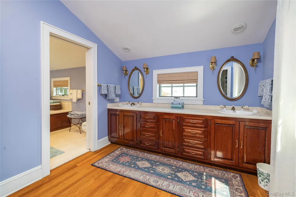 66 S Lewis Place Rockville Centre, NY 11570