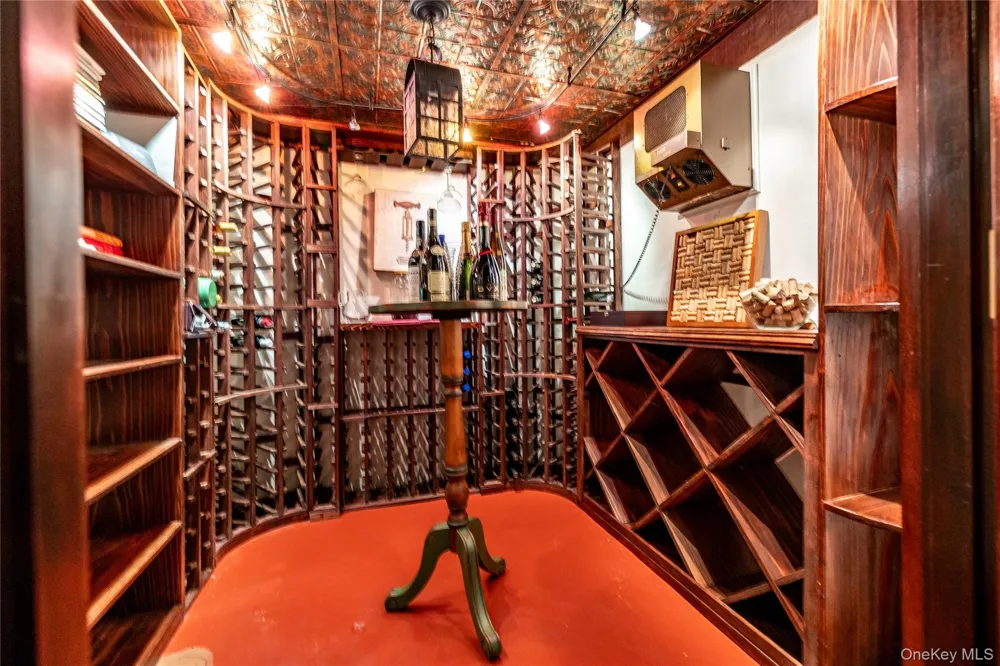 66 S Lewis Place Rockville Centre, NY 11570