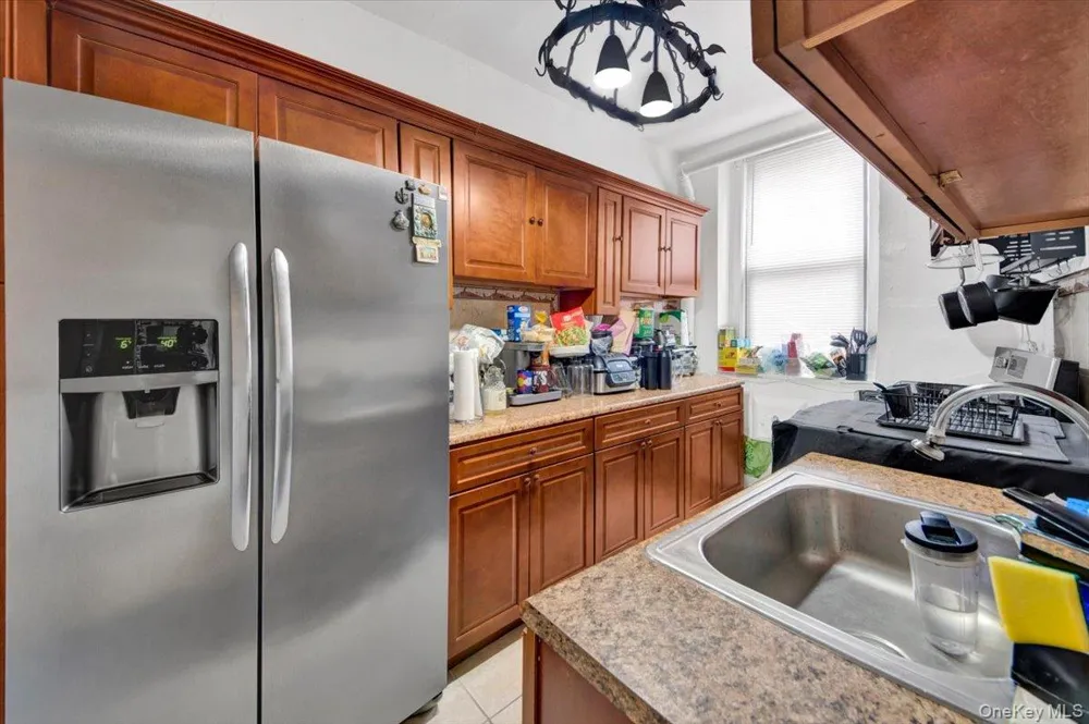 1972 Lafontaine Ave #1972 Bronx, NY 10457