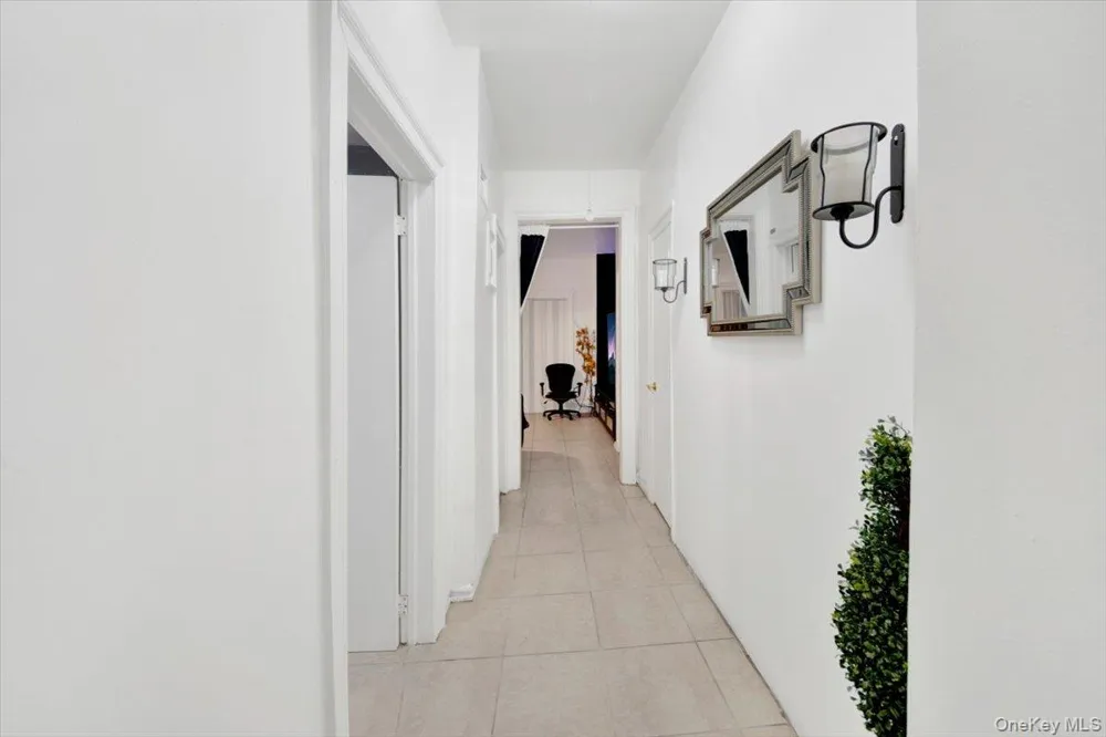 1972 Lafontaine Ave #1972 Bronx, NY 10457