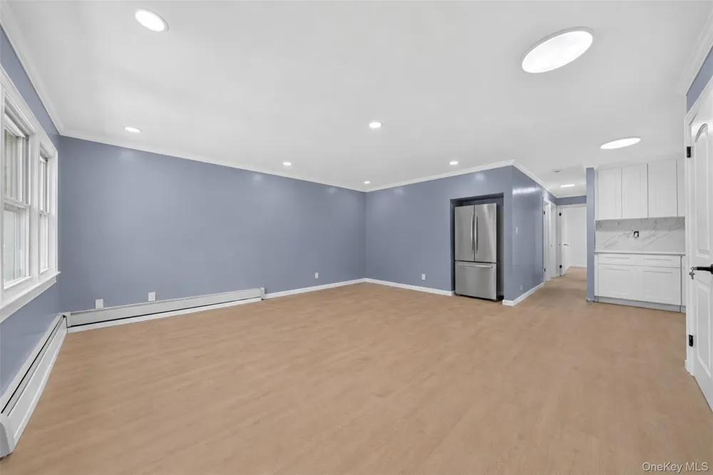 2366 95TH STREET East Elmhurst, NY 11369