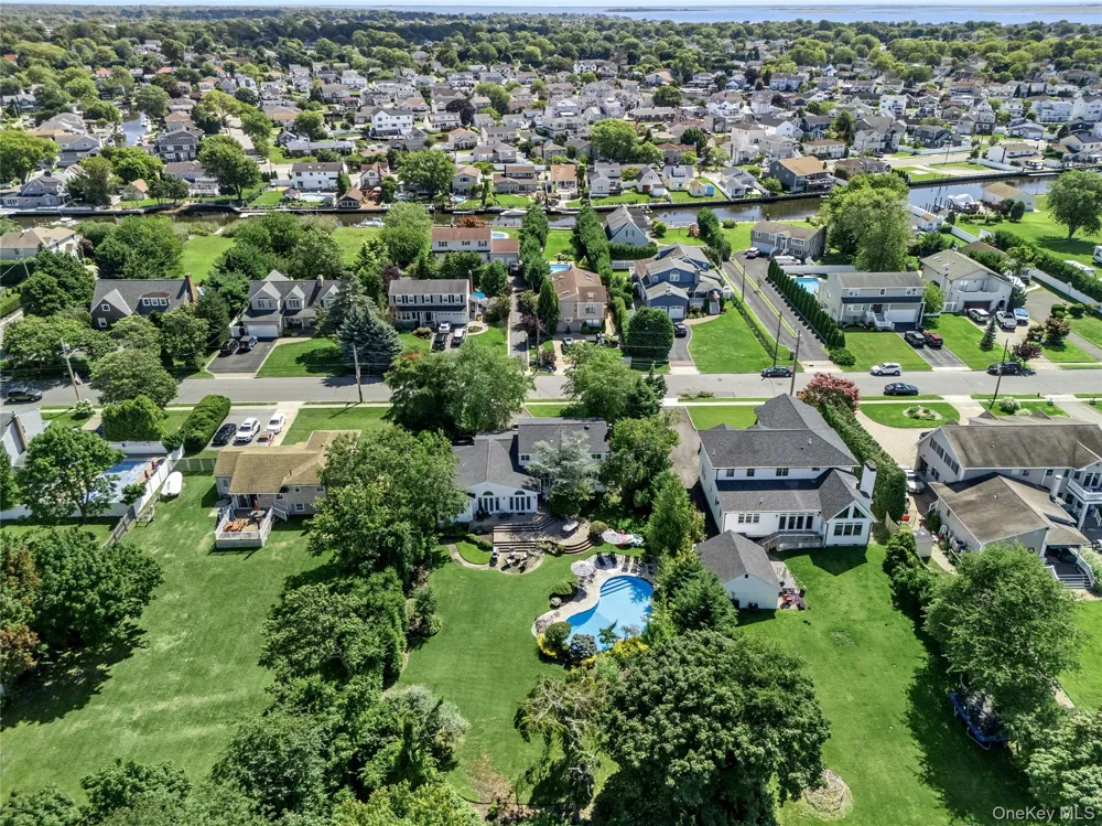 136 Ocean Avenue Massapequa, NY 11758