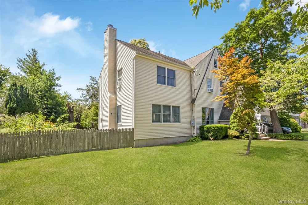 530 Elm Street West Hempstead, NY 11552