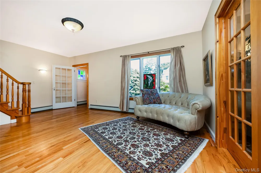 530 Elm Street West Hempstead, NY 11552