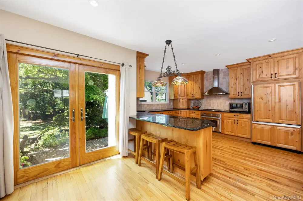 530 Elm Street West Hempstead, NY 11552