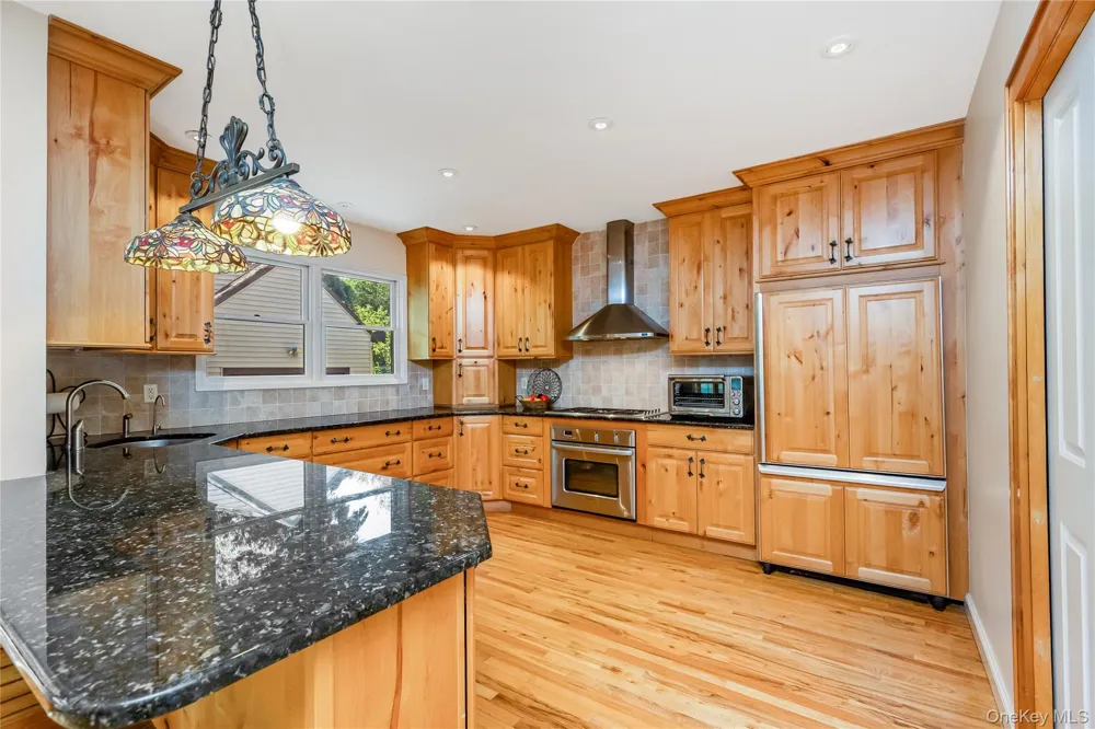 530 Elm Street West Hempstead, NY 11552