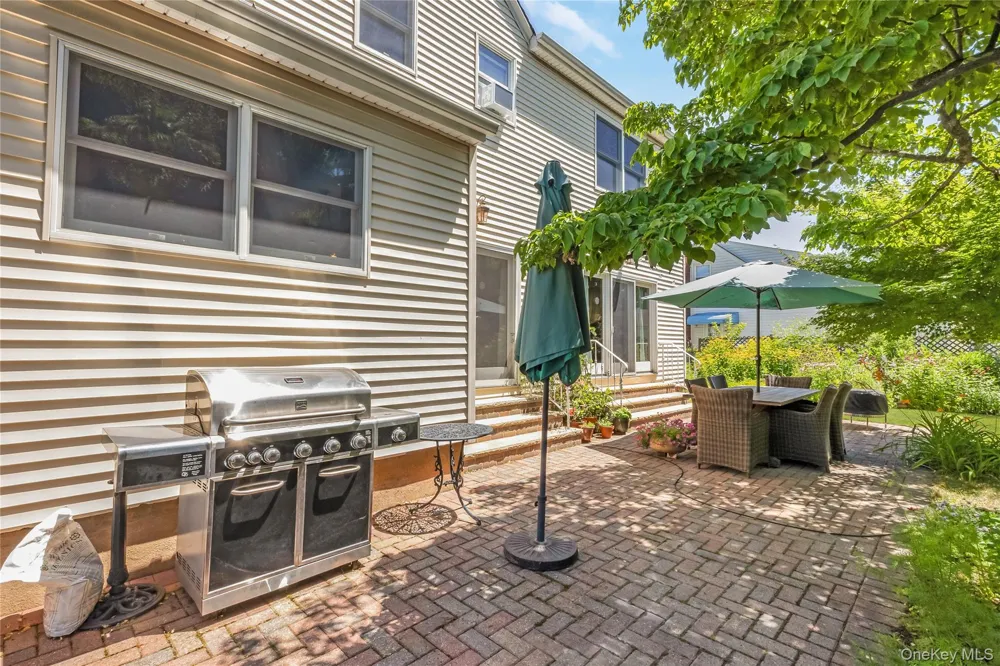 530 Elm Street West Hempstead, NY 11552