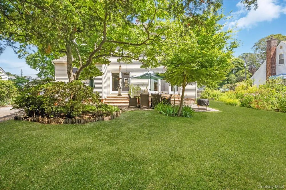 530 Elm Street West Hempstead, NY 11552