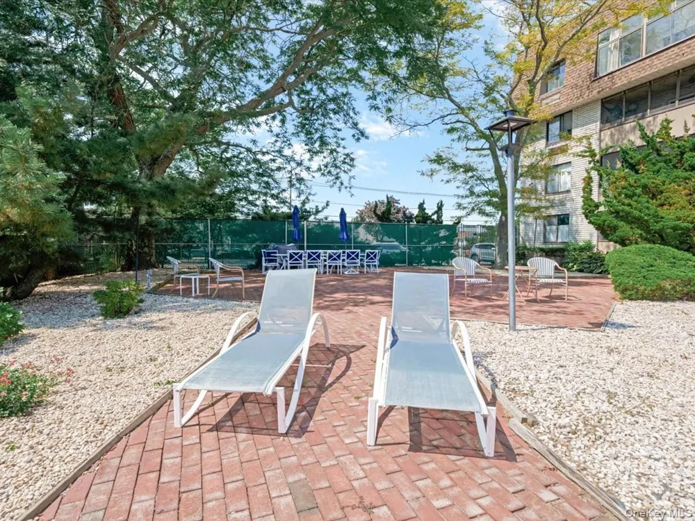 31 Casino Street #3J Freeport, NY 11520