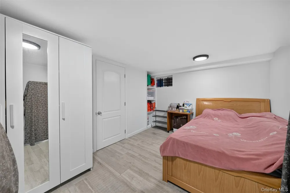 10238 85th Road Richmond Hill, NY 11418