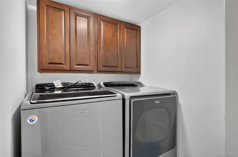 10238 85th Road Richmond Hill, NY 11418