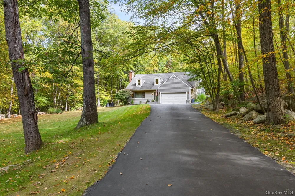 568 Farmers Mills Road Carmel, NY 10512
