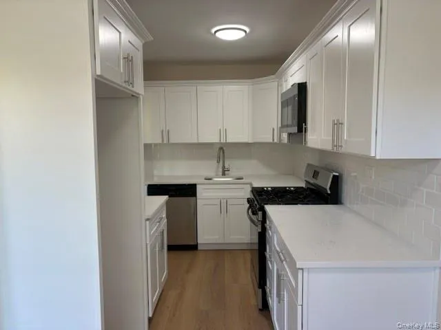 152-72 Melbourne Avenue #1D Flushing, NY 11367