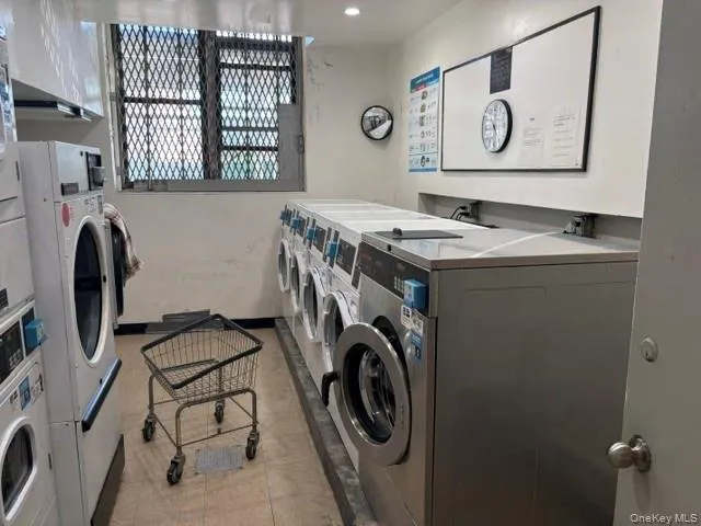 152-72 Melbourne Avenue #1D Flushing, NY 11367