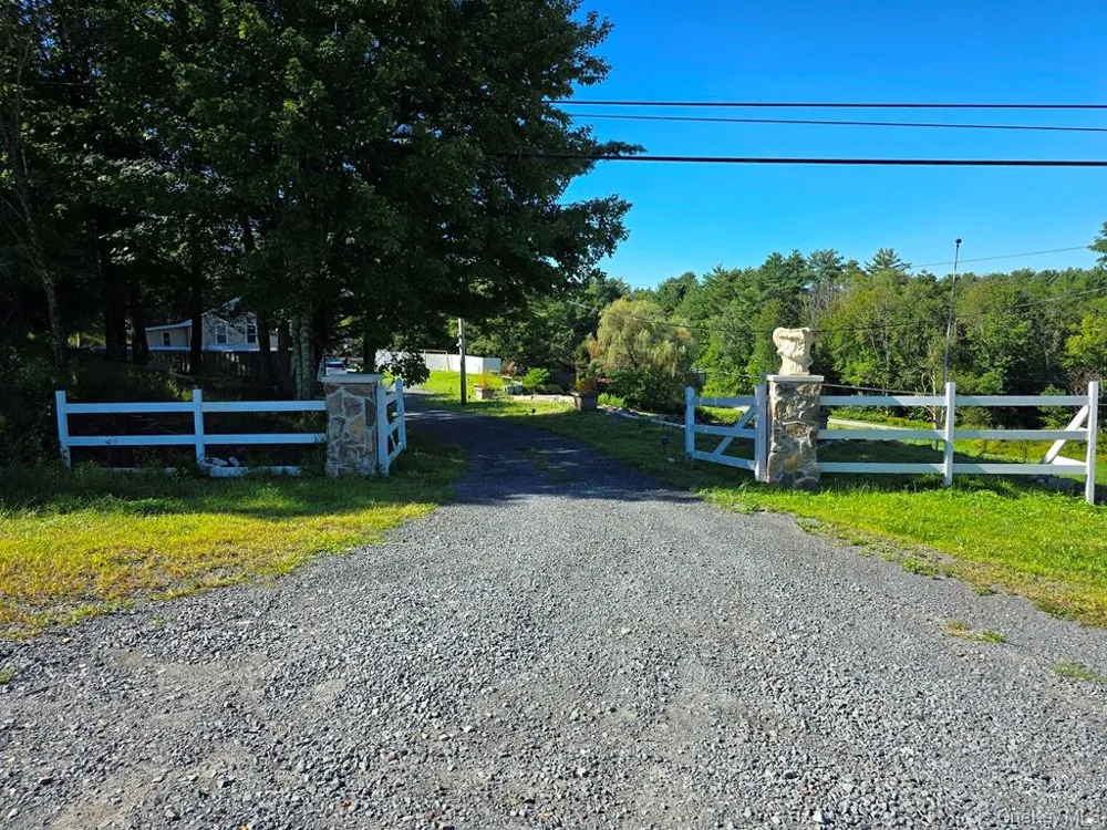 2971 State Route 17B Cochecton, NY 12726