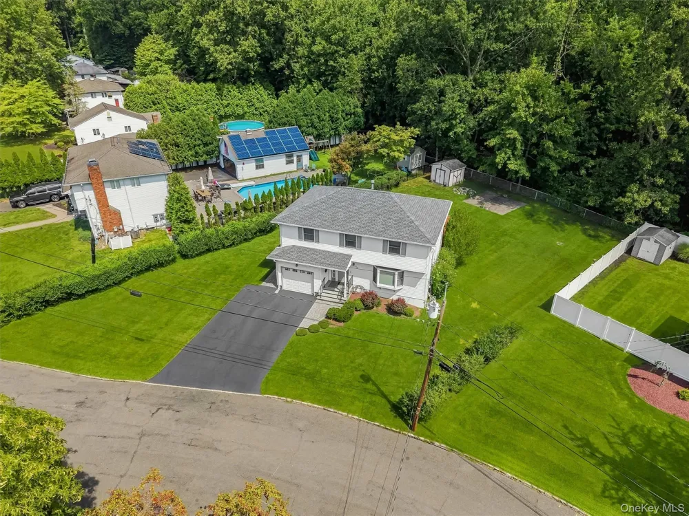 92 Edgewood Drive Orangeburg, NY 10962