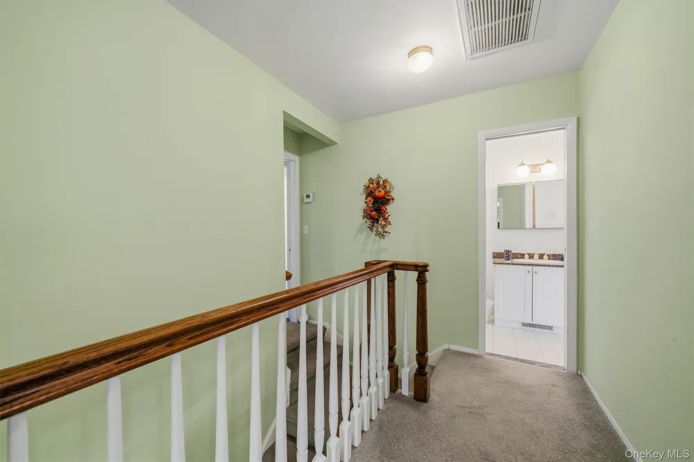 92 Edgewood Drive Orangeburg, NY 10962