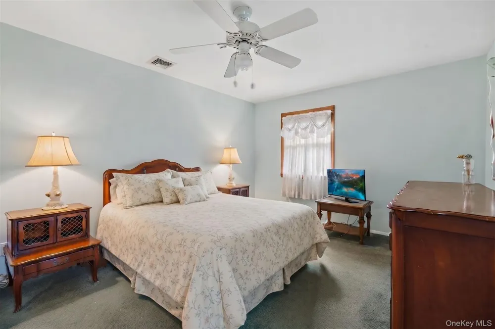 92 Edgewood Drive Orangeburg, NY 10962
