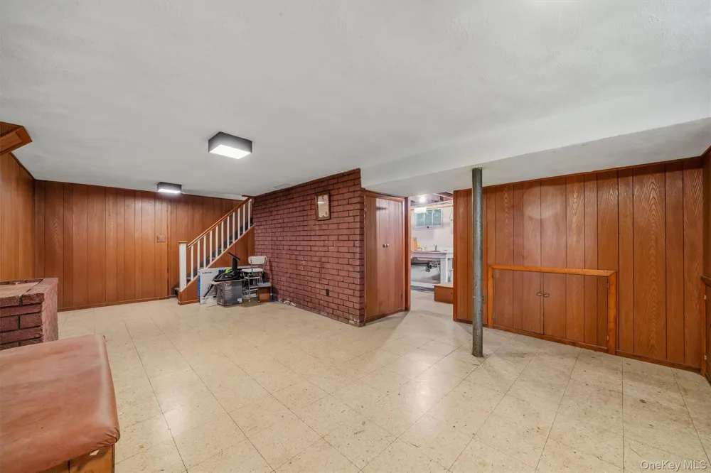 92 Edgewood Drive Orangeburg, NY 10962