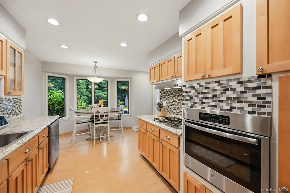 3 Richard Drive West Nyack, NY 10994