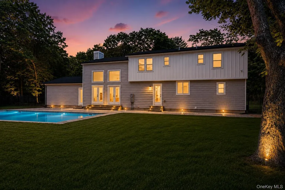 8 Hidden Path Quogue, NY 11959