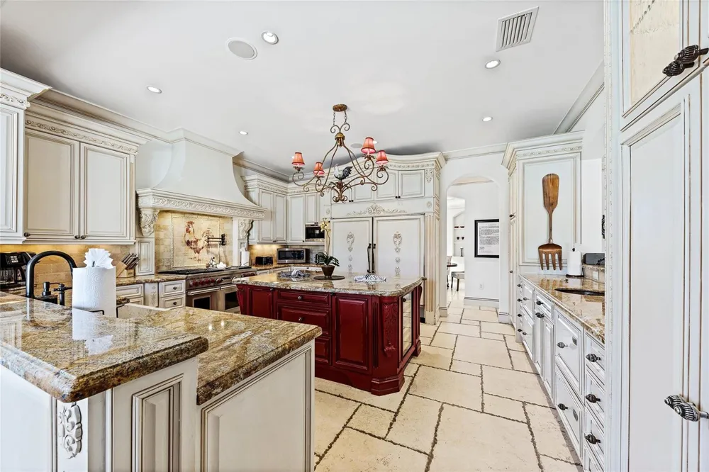 42 Nurmi Drive Fort Lauderdale, FL 33301