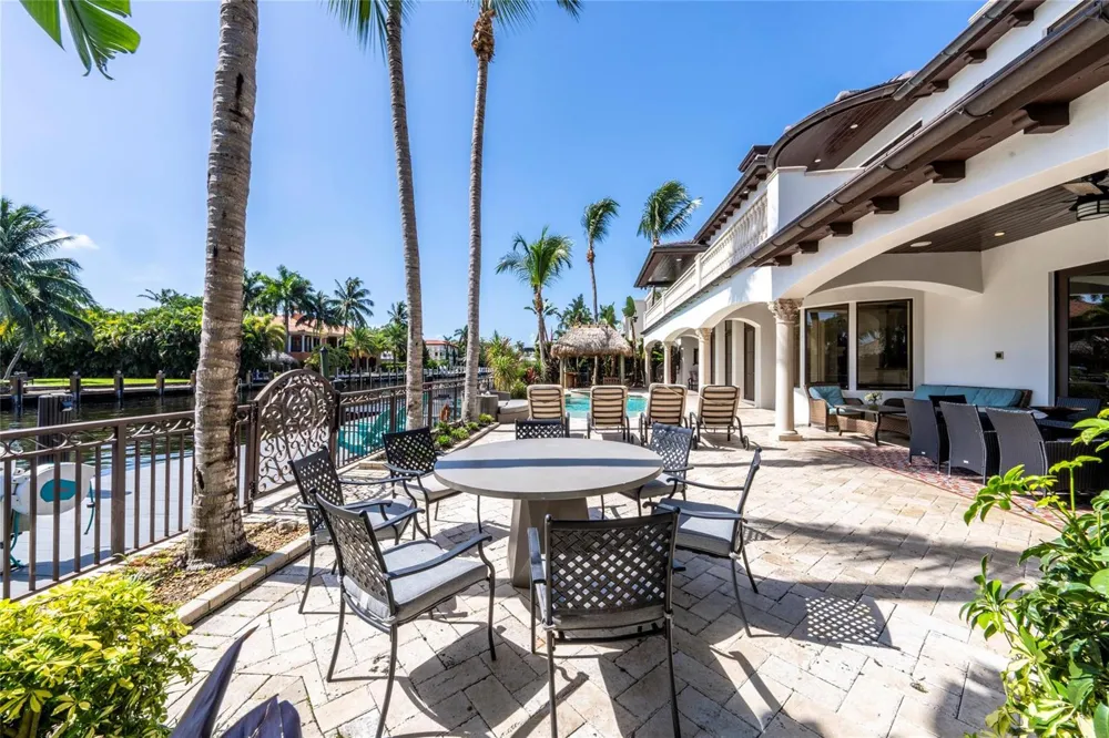 42 Nurmi Drive Fort Lauderdale, FL 33301