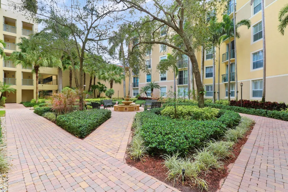 630 S Sapodilla Avenue S #411 West Palm Beach, FL 33401