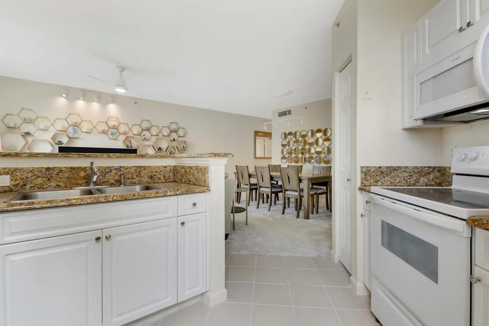 630 S Sapodilla Avenue S #411 West Palm Beach, FL 33401