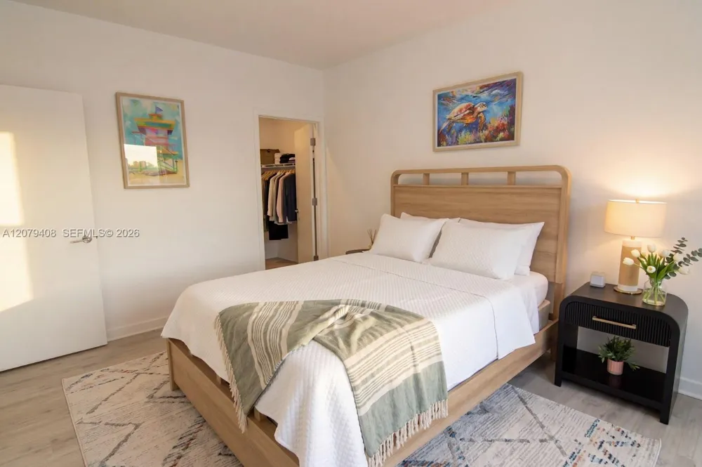 171 NW 158th St #10 Miami, FL 33169