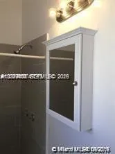 171 NW 158th St #10 Miami, FL 33169