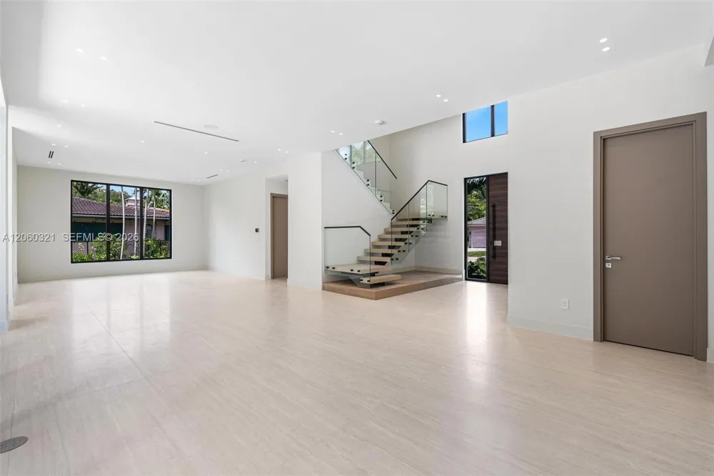 970 NE 92nd St Miami Shores, FL 33138