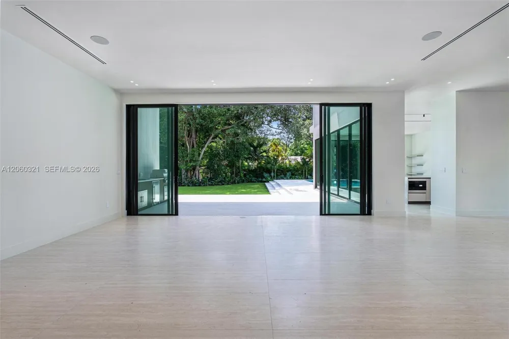 970 NE 92nd St Miami Shores, FL 33138