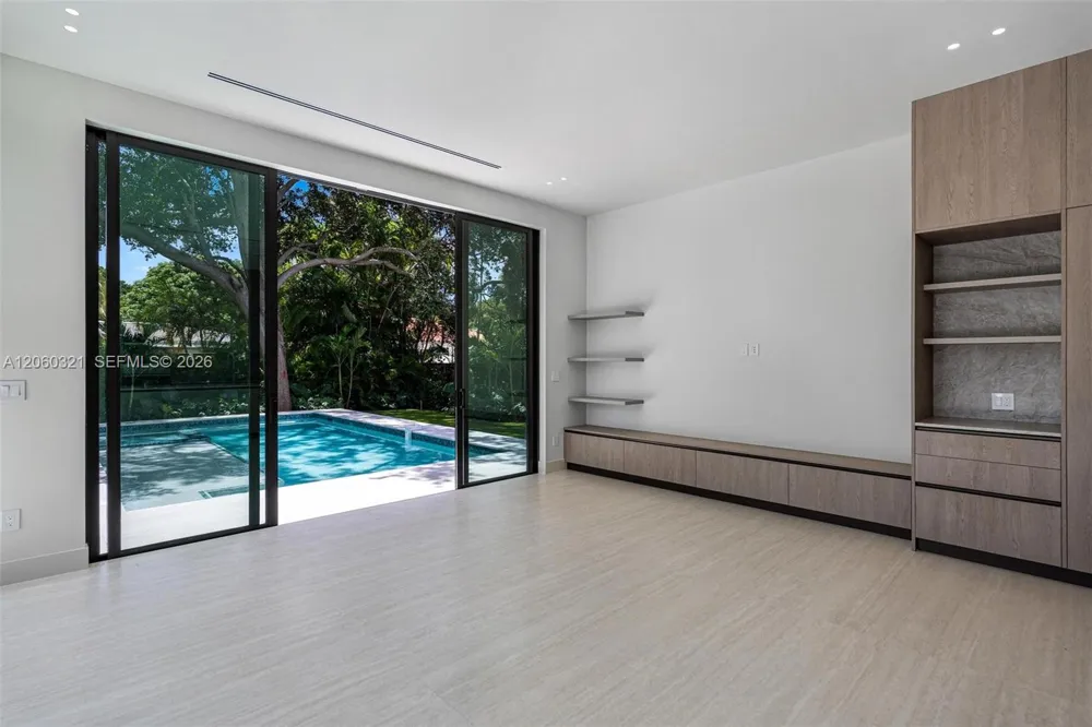 970 NE 92nd St Miami Shores, FL 33138