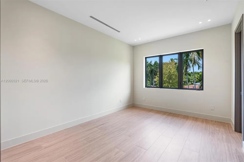 970 NE 92nd St Miami Shores, FL 33138
