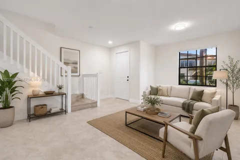 15075 SW 113th Ter